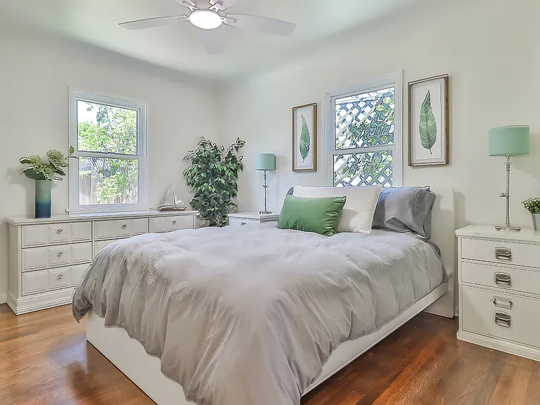 59 E Lewis St — Photo 16