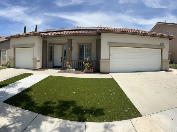 3799 Holly Springs Dr, Corona, CA 92881