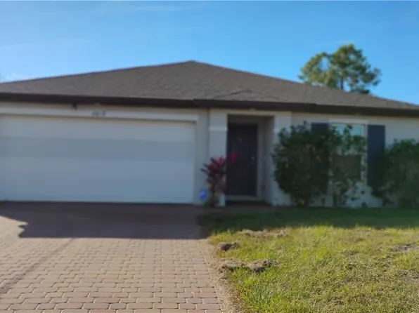 2819 43rd St W, Lehigh Acres, FL 33971