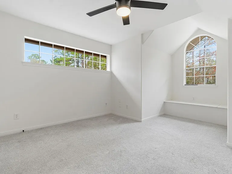 23 Cedar Chase Pl — Photo 26