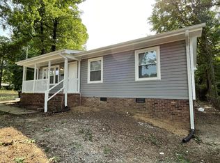 908 S Josephine Boyd St, Greensboro, NC 27403