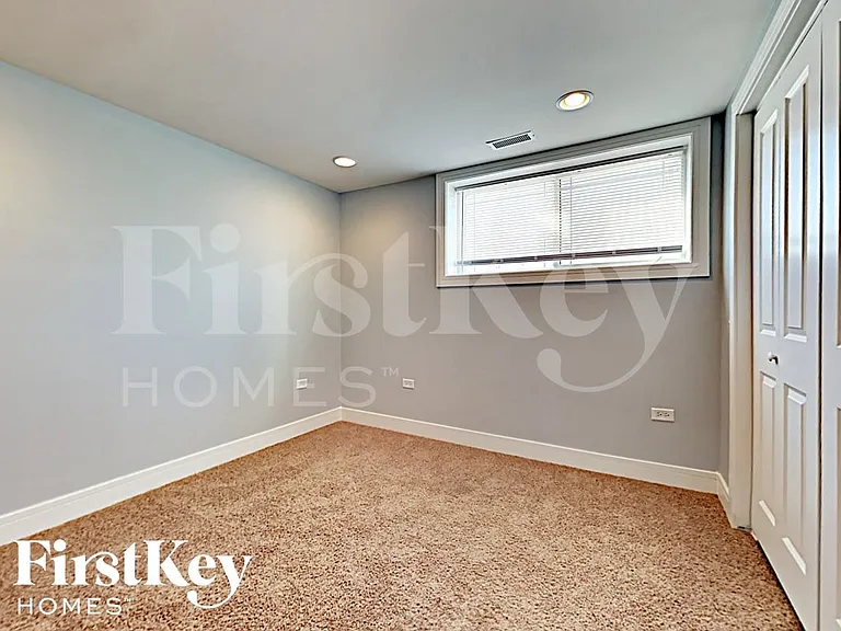 5434 Georgetown Dr — Photo 10
