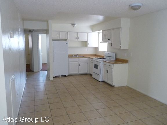 4th image of 4370 Twin View Cir APT 2