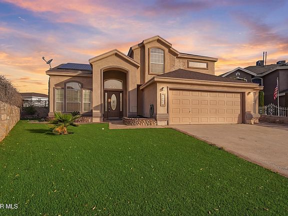 3rd image of 12417 Paseo Lindo Dr