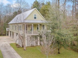 72129 Hickory St, Abita Springs, LA 70420