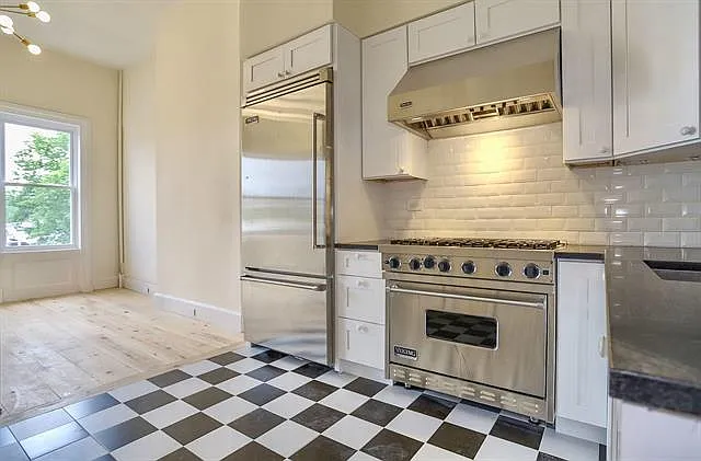 Renovated 1 BR condo rental with high end appliances at 929 Garden Street — Photo 3