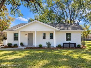 1300 Buena Vista St, Clarksdale, MS 38614