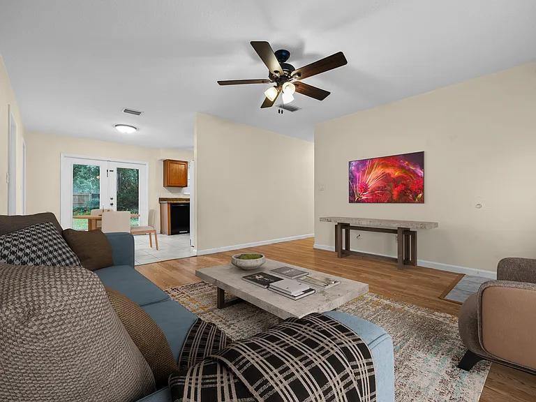 2502 NW 54th Blvd — Photo 8