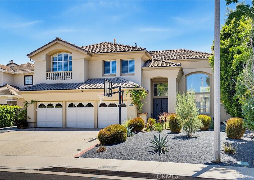 1st image of 22312 Delia Ct