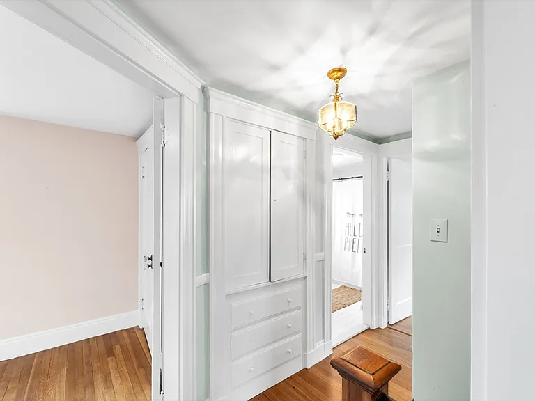 55 Arborough Rd — Photo 14