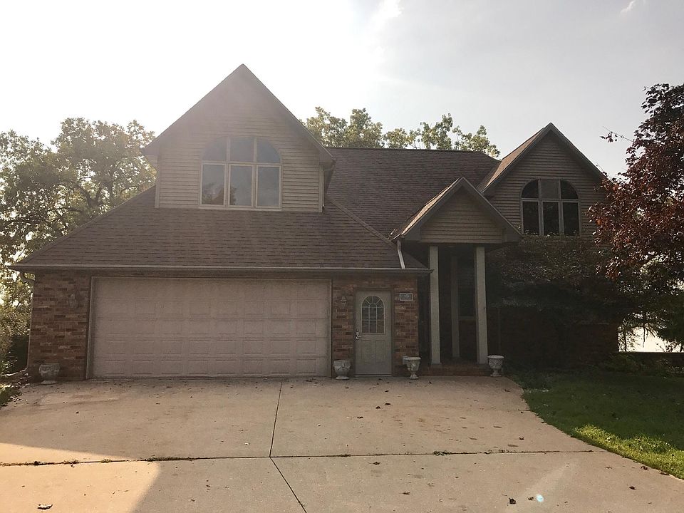 1st image of 835 Neff Ct