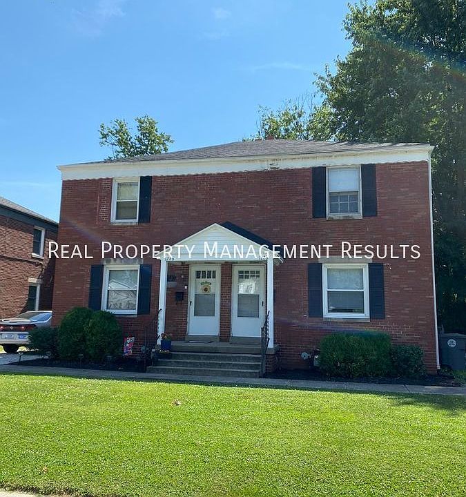 1st image of 1228 Macarthur Cir