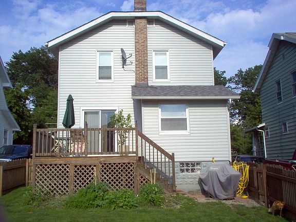 Back of house - Deck