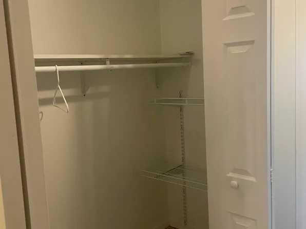 9814 Gravina Cir #1, Eagle River, AK 99577