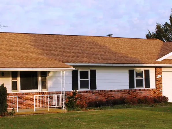 3705 Jefferson Rd, Glen Rock, PA 17327