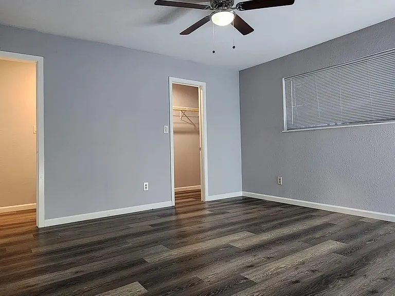 23431 Dew Wood Ln — Photo 19