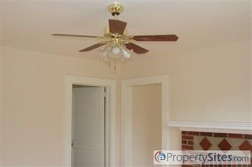 3rd image of 2410 Berkley Dr