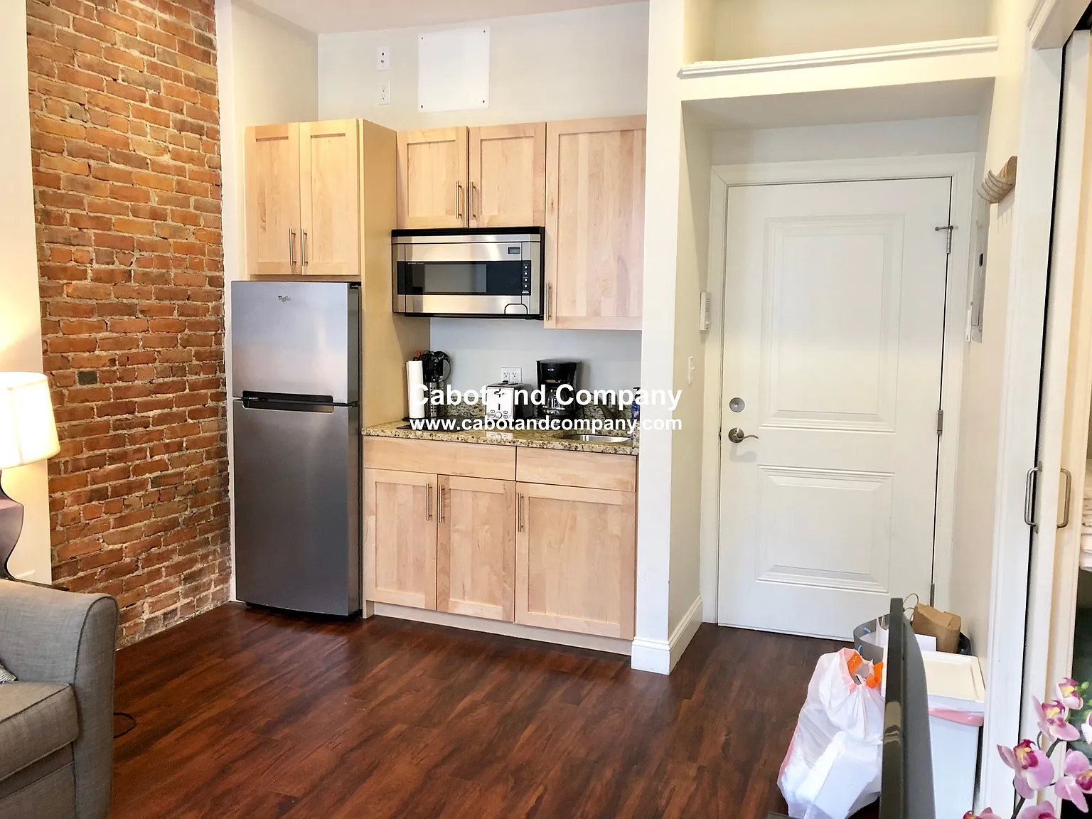1 bed, 1.0 bath, $2,650 — Photo 2