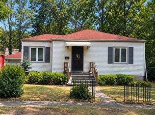 1055 N Vanderburg St, Gary, IN 46403