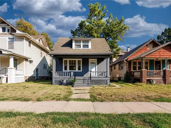 1310 SW 17th St, Topeka, KS 66604