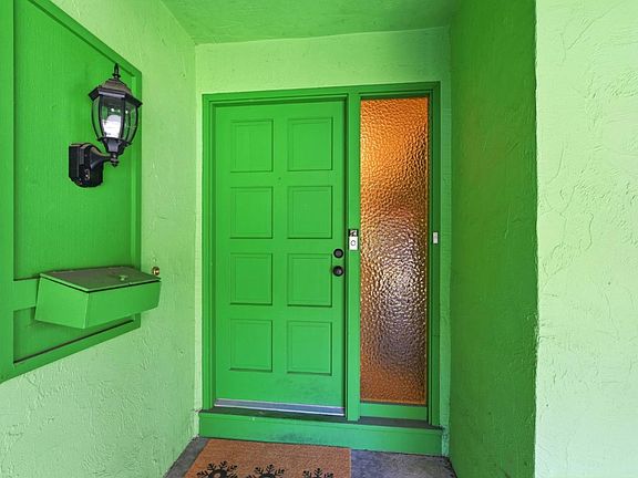 3rd image of 2145 Ruby Ave