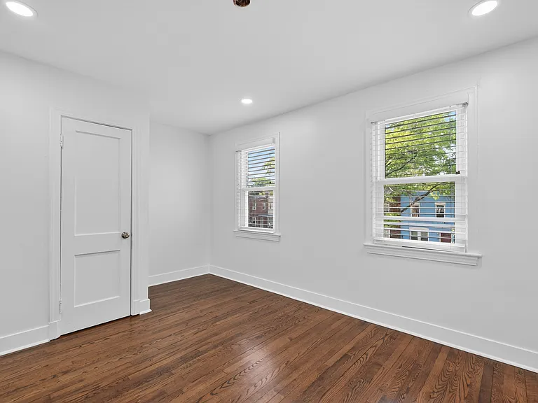3344 Clay Pl NE — Photo 7