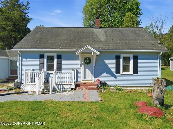 2165 N 5th St, Stroudsburg, PA 18360