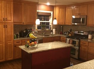 8849 Eagle Rock Ln, Springfield, VA 22153