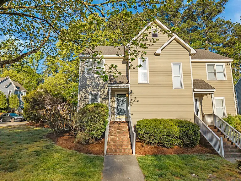 1601 Oakland Hills Way — Photo 10