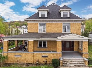 806 6th Ave, Coraopolis, PA 15108