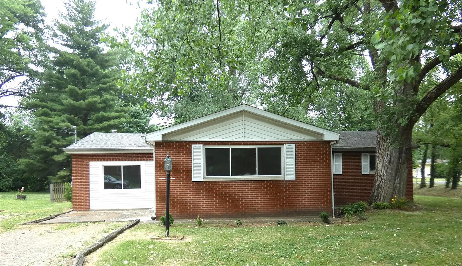 1745 Alexander St photo 1
