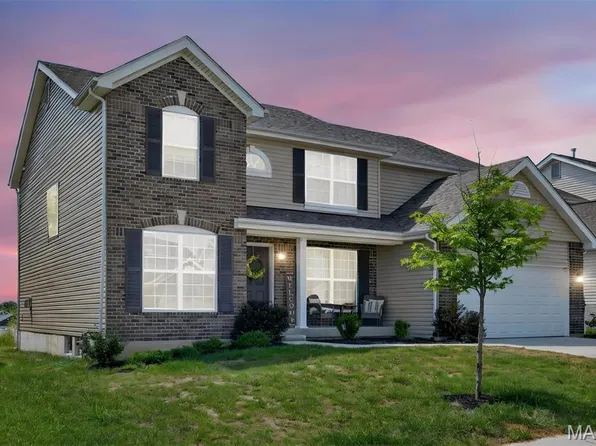 135 Prairie Wind Dr, Wentzville, MO 63385