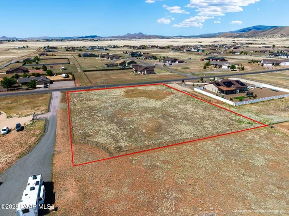 9337 E Pronghorn Ln, Prescott Valley, AZ 86315