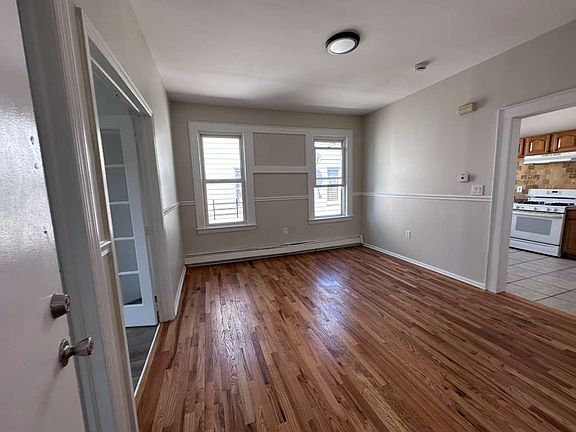 2nd image of 184 Norwood St #22R