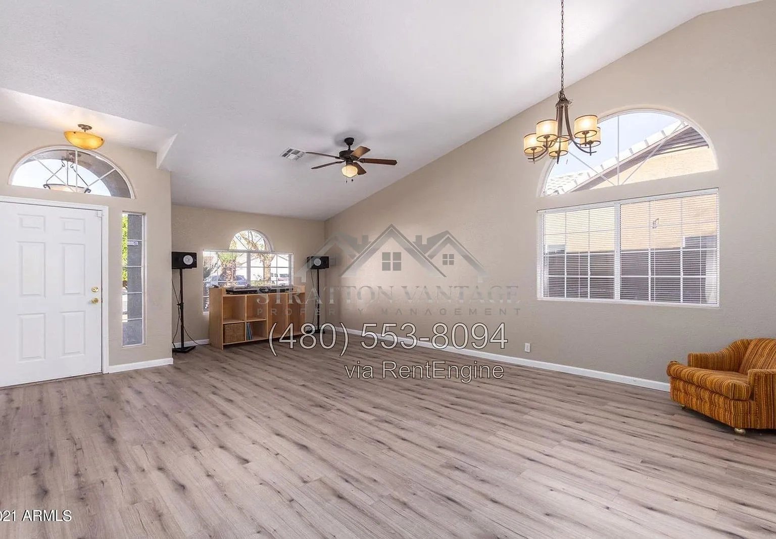 4 bed, 2.0 bath, 1994 sqft, $2,695 — Photo 3