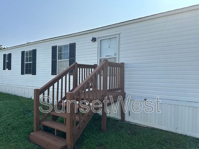 1st image of 4428 Rainbow Ln #Rbow4428
