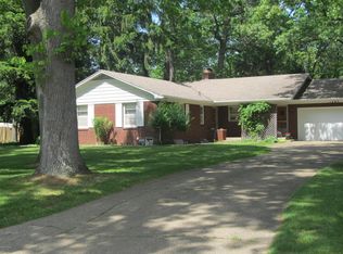 1287 Seneca Rd, Benton Harbor, MI 49022