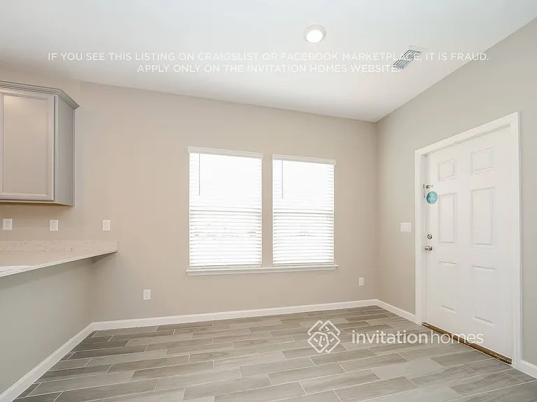 1302 Coastal Meadow Trl — Photo 8
