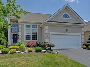 91 Wintergreen Dr, Manalapan, NJ 07726