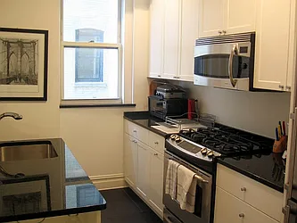 Rented by Meisel Real Estate