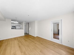 1145 Heffley Cres #109, Coquitlam, BC V3B7Z3