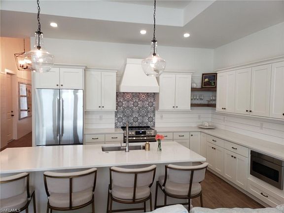 4th image of 7956 Cordoba Pl
