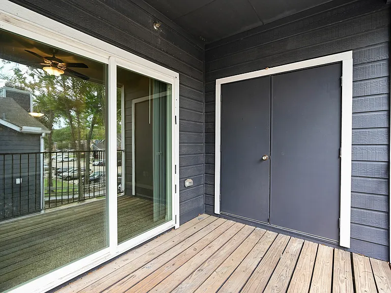Bridges of Cypress Creek Apartment Homes — Photo 7