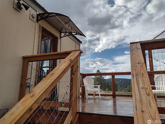 3rd image of 6 Tanager Ln