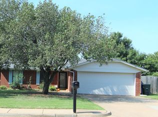 1301 Del Norte Dr, Edmond, OK 73003