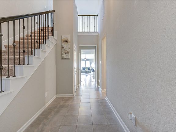 3rd image of 20522 Laila Manor Ln