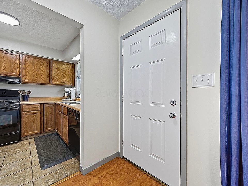 1st image of 2706 Maywood Dr #1