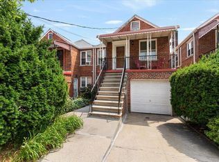 1528 Rhinelander Ave, Bronx, NY 10461