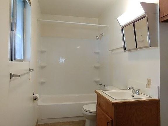 3rd image of 2 Charis Ln
