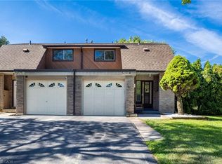 554 Pinedale Ave, Burlington, ON L7L 3W4